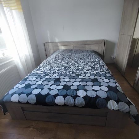 Chambre Double- Sdb Et Wc Prive Morlaix Exterior foto